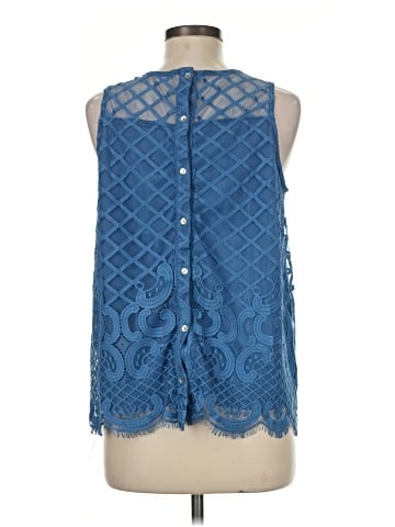 Doe & Rae Sleeveless T-Shirt (view 2)