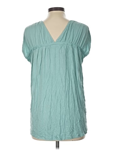 Maurices Short Sleeve T-Shirt (view 2)
