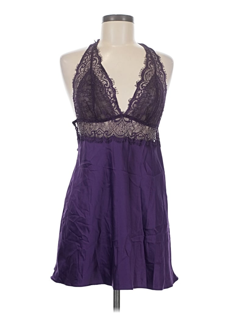 Pre-owned Adore Me Sleeveless Top Purple Halter Neckline Tops