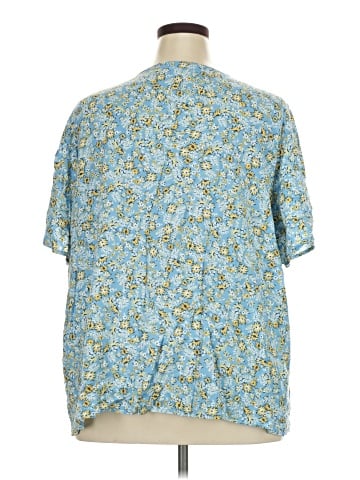 Croft & Barrow Short Sleeve Blouse (view 2)