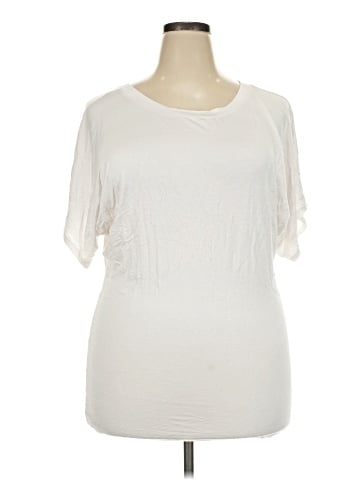 Free to Live Short Sleeve Top (view 1)