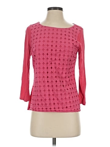 Outback Red 3/4 Sleeve Top (view 1)