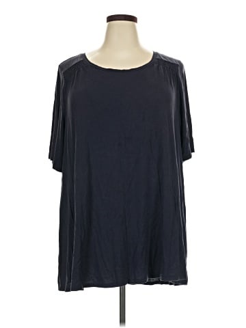 Lane Bryant Short Sleeve T-Shirt (view 1)