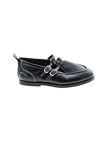 Zara Flats (view 1)