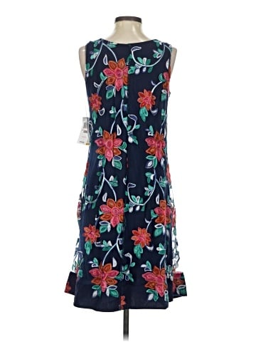 Signature by Robbie Bee Casual Dress (view 2)