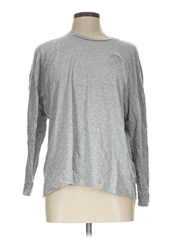 Victoria's Secret Long Sleeve T-Shirt (view 1)