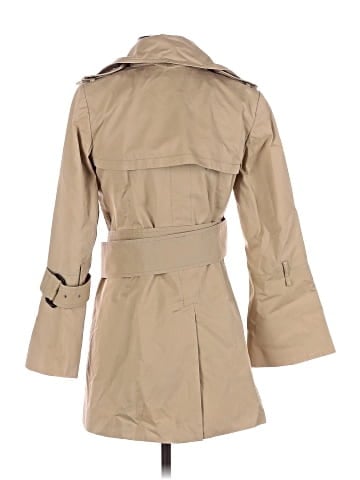 Banana Republic Trenchcoat (view 2)