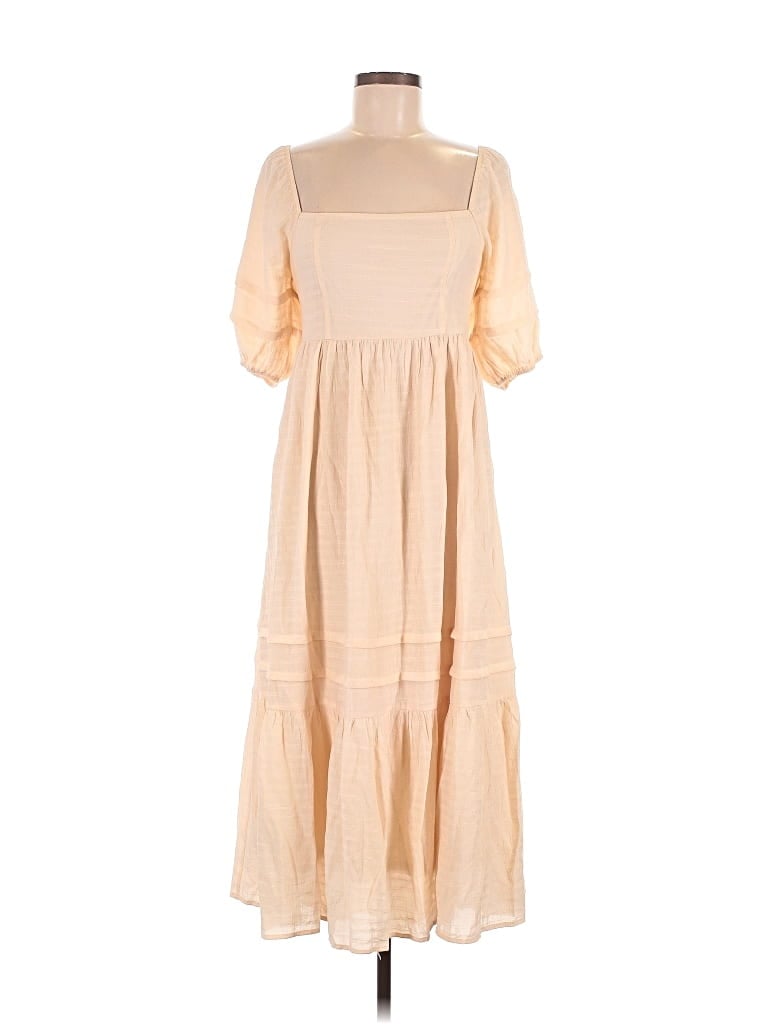 Pre-owned Vici Casual Dress In Tan