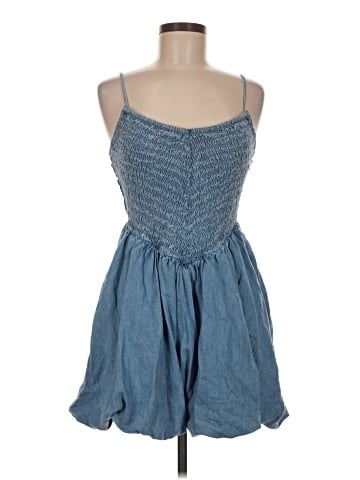 American Eagle Outfitters Casual Dress (view 1)