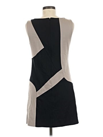 Suzi Chin for Maggy Boutique Casual Dress (view 2)