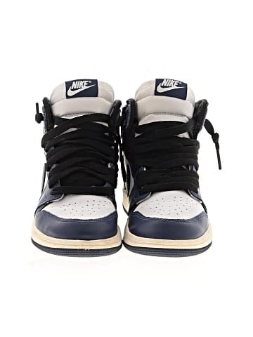 Air Jordan Sneakers (view 2)