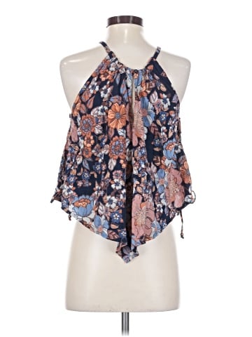 Angie Sleeveless Blouse (view 2)