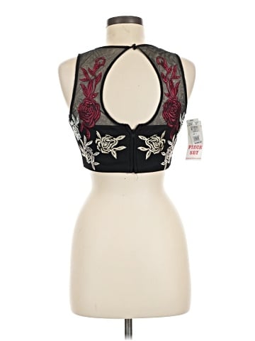 Xscape Sleeveless Top (view 2)