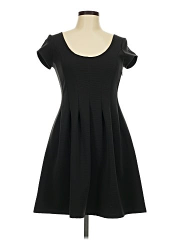 Pins and Needles Casual Dress (view 1)