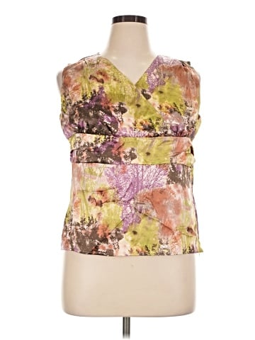 Amanda Smith Sleeveless Blouse (view 1)