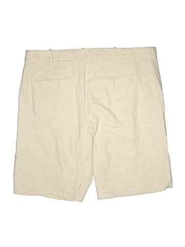 Gap Khaki Shorts (view 2)