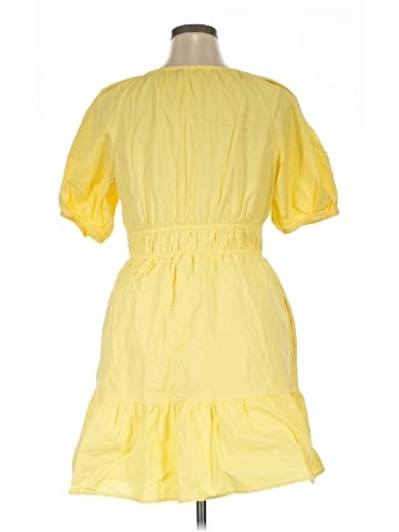 Vineyard Vines Casual Dress (view 2)