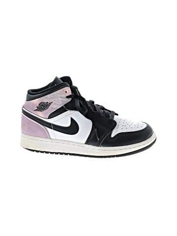 Air Jordan Sneakers (view 1)
