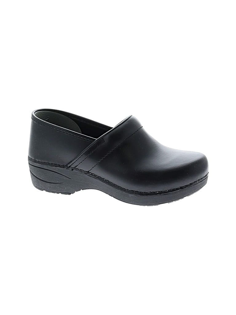 Pre-owned Dansko Mule/clog In Black