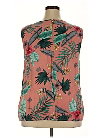 JunaRose Sleeveless Blouse (view 2)