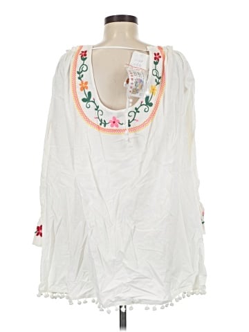 Young Essence 3/4 Sleeve Blouse (view 2)