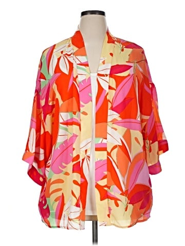 Eclair Poncho (view 1)