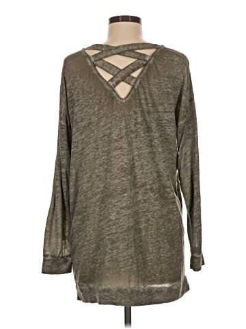 Cupio Pullover Sweater (view 2)