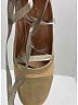 Chanel Color Block Ivory Pumps Size EU 40 - photo 4