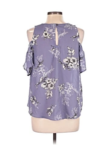 Rewind Sleeveless Blouse (view 2)