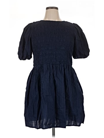 Old Navy Casual Dress (view 1)
