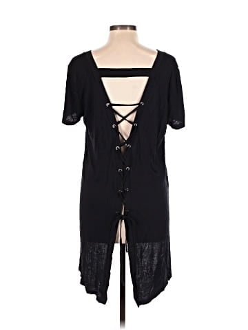 Doe & Rae Short Sleeve Top (view 2)