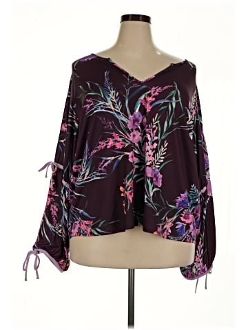 Venus 3/4 Sleeve Blouse (view 1)