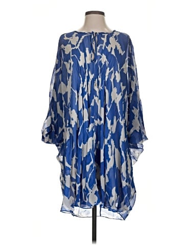 Diane von Furstenberg Casual Dress (view 1)