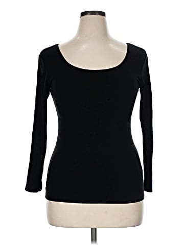 Uniqlo 3/4 Sleeve T-Shirt (view 1)