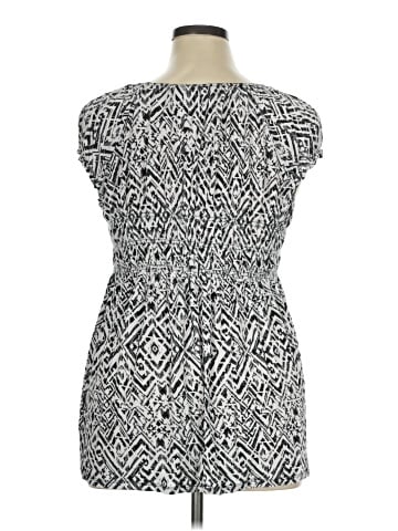 American Rag Cie Sleeveless Blouse (view 2)