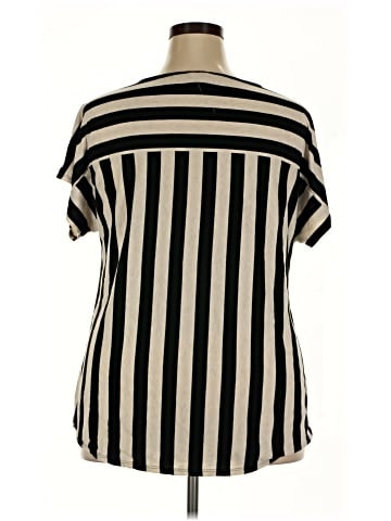 Naif Short Sleeve T-Shirt (view 2)