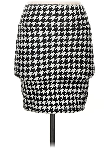 Forever 21 Casual Skirt (view 1)