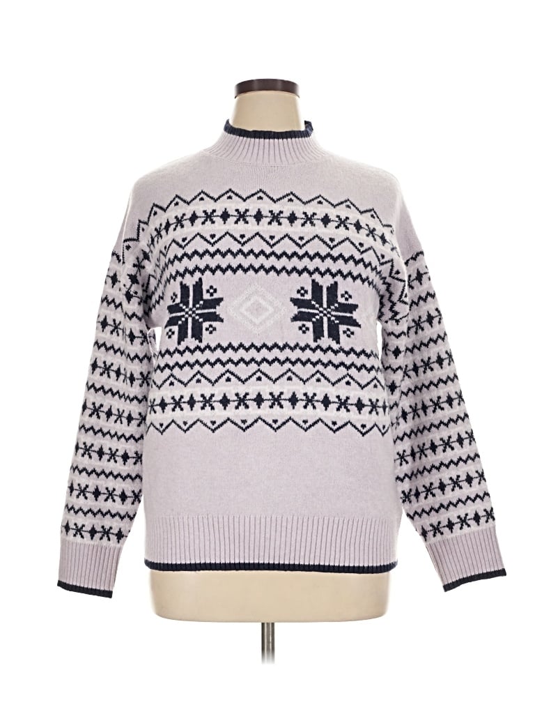 Pre-owned Bearpaw Pullover Sweater In White