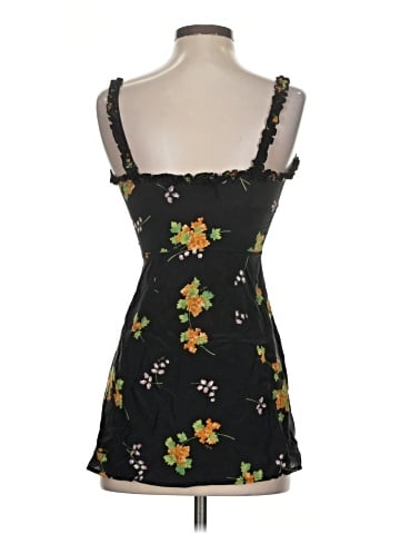 Réalisation Sleeveless Silk Top (view 2)