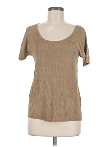 Linda Allard Ellen Tracy Short Sleeve T-Shirt (view 1)
