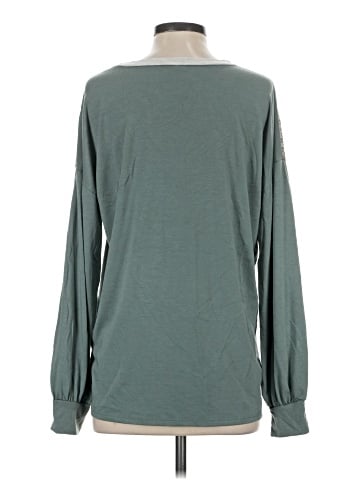 Vanilla Bay Long Sleeve Turtleneck (view 2)