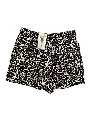 C. Wonder Shorts (view 2)