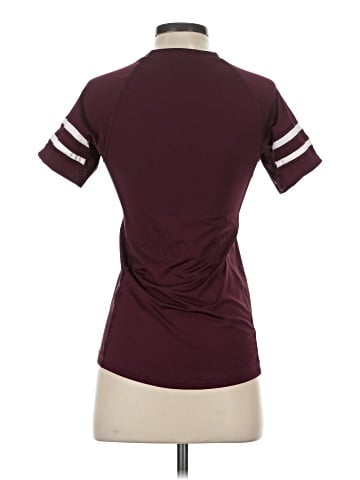 Nike Short Sleeve T-Shirt (view 2)