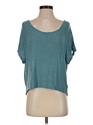 Urban Outfitters Short Sleeve T-Shirt (view 1)