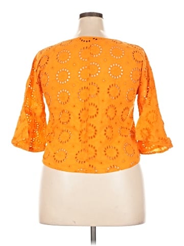New York & Company 3/4 Sleeve Blouse (view 2)