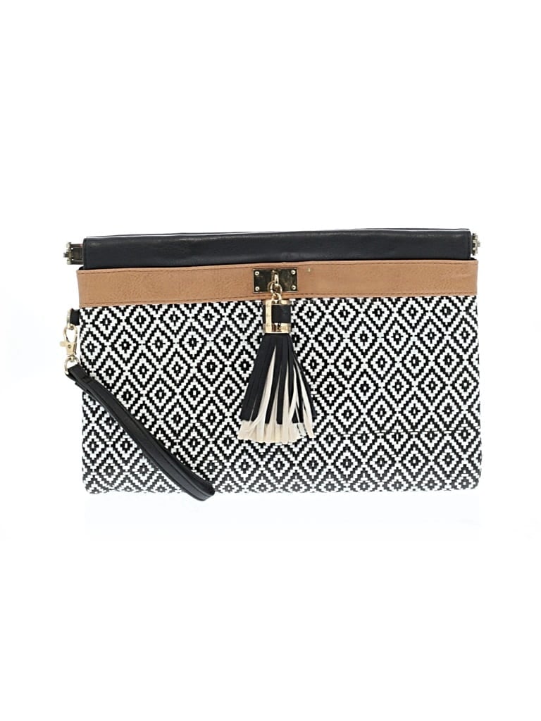 Pre-owned Aldo Wristlet In Ivory