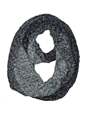 Collection 18 Scarf (view 1)