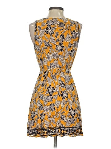 Market and Spruce Casual Dress (view 2)