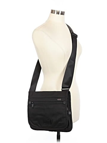 Tumi Messenger (view 2)