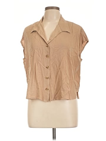 Final Touch Sleeveless Button-Down Shirt (view 1)